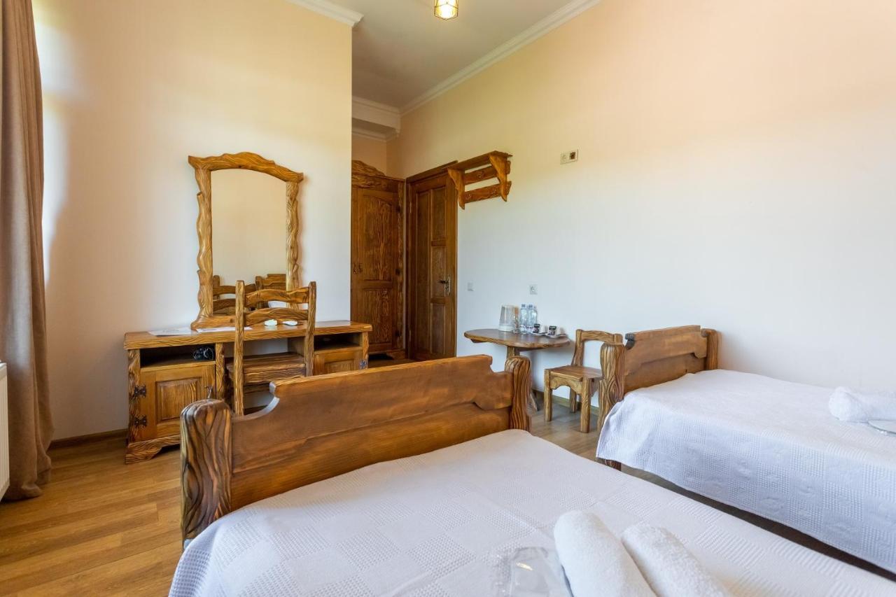 Hotel Phasis Kutaisi Exteriér fotografie
