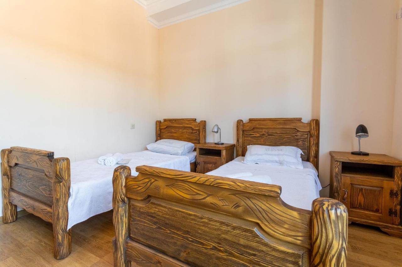 Hotel Phasis Kutaisi Exteriér fotografie