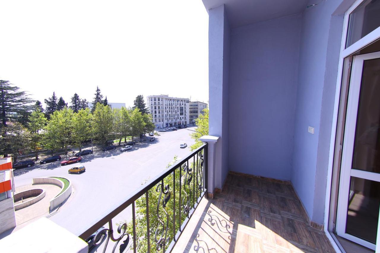 Hotel Phasis Kutaisi Exteriér fotografie